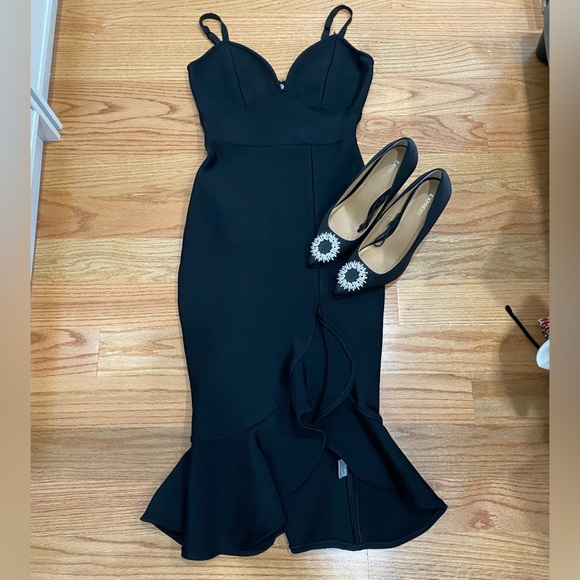 Fashion Nova Dresses & Skirts - Cute and sexy bandage dress